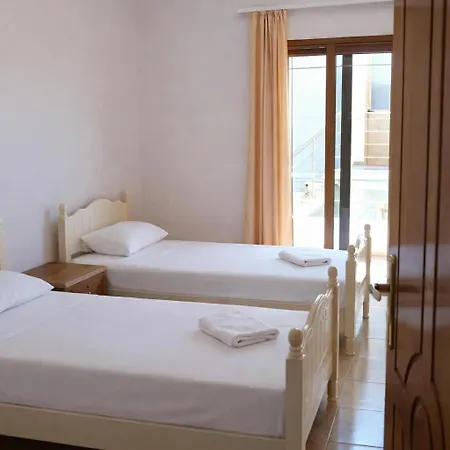 Thomas Apartamento Sarandë