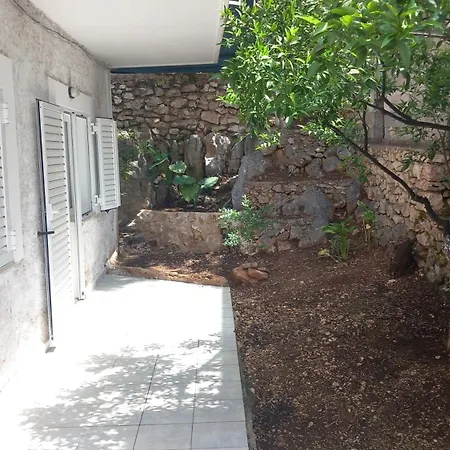 Thomas * Sarande